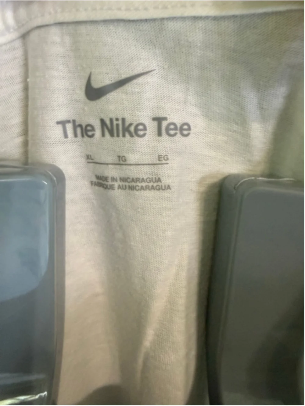 Men's Nike Short Sleeve Tee XL White with Purple Logo